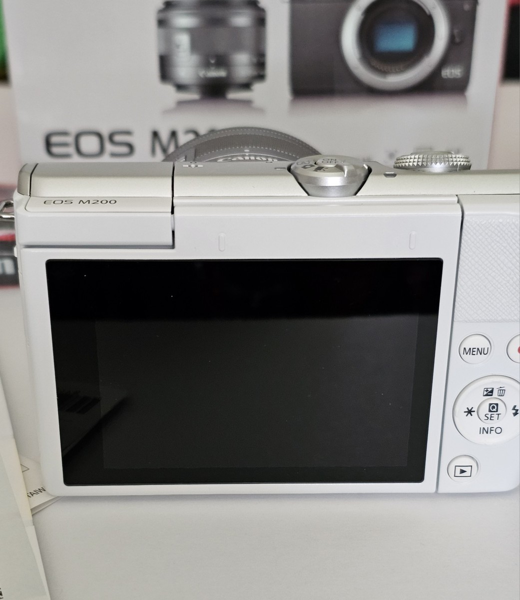 Canon EOS M200 24.1 MP Mirrorless Interchangeable Lens Camera