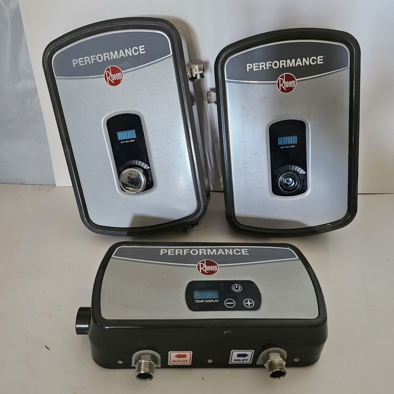 FOR PARTS 3 Electric Tankless Water Heaters 2X Rheem RETEX-08 & RETEX-04T 