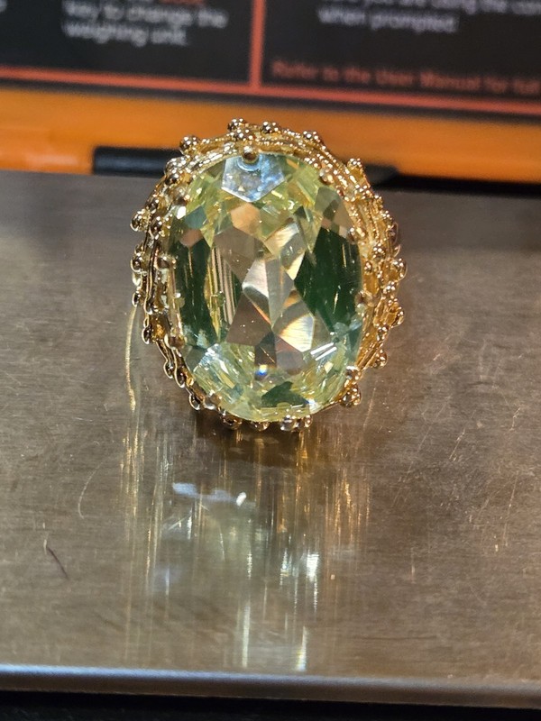 ESTATE 14KT YELLOW GOLD &  PRASIOLITE YELLOW GREEN LARGE RING SIZE 8.5 8.09 GRMS