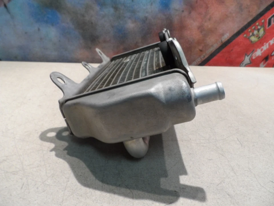 Radiador esquerdo 2012 YAMAHA YZ 250F 12 YZ 250 YZ250F - Imagem 4 de 4