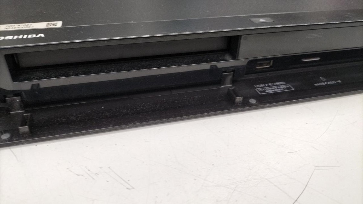 Toshiba DBR-W1007 Blu-Ray Recorder 1TB Good Condition from