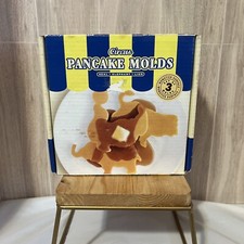 Vintage Williams Sonoma pancake molds circus shapes seal with ball elephant lion