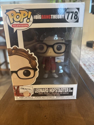 Funko Pop! The Big Bang Theory #778 Leonard Hofstadter Figure In Robe