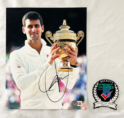 Ballon De Tennis Signé Par Novak Djokovic - Certificat D'authenticité Beckett, Légende Du Tennis