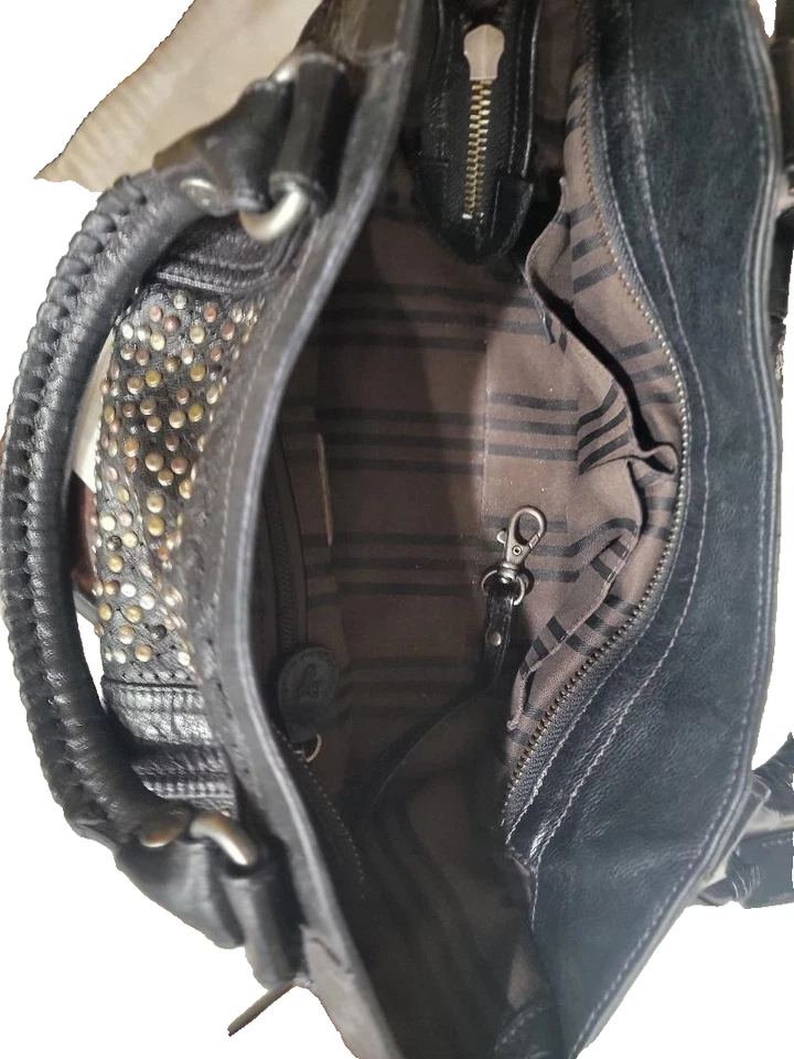 FRYE a Rare find DEBORAH Bolso de Mano Cartera con Tachuelas de Cuero Negro Foto 3 de 4