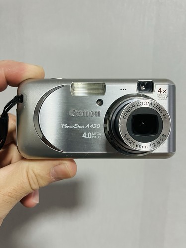 Canon PowerShot A430 Digital Camera 4.0 Mega Pixels 4x Zoom Tested + Case + Card - Picture 2 of 14