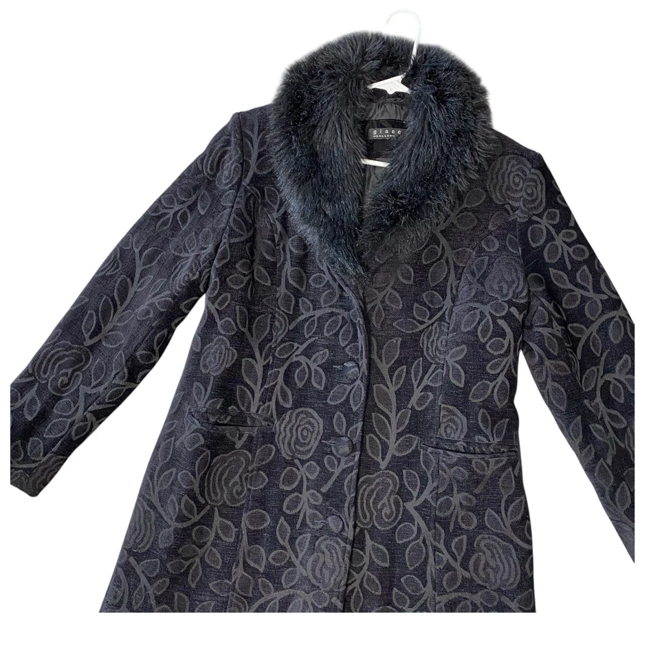 VINTAGE GIACCA Size Large Velvet Brocade Coat Faux Fur Trim Black Mobwife 90s - Image 2 of 4