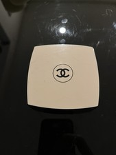 CHANEL LES BEIGES HEALTHY GLOW NATURAL INTENS...