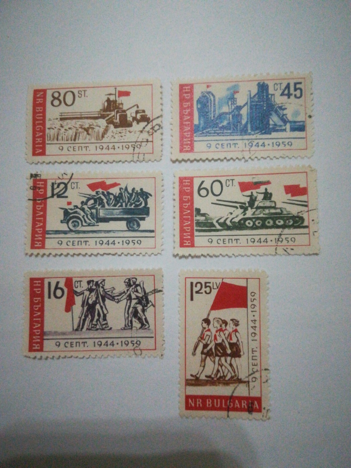Foto 2 di 2