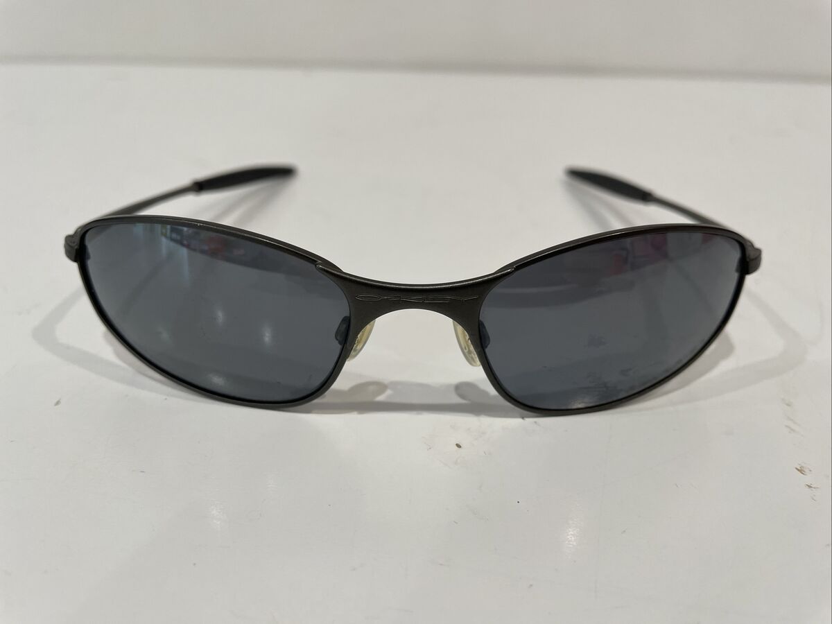 Oakley A Wire Sunglasses Gunmetal Grey | eBay Oakley A Wire Sunglasses Gunmetal Grey | eBay