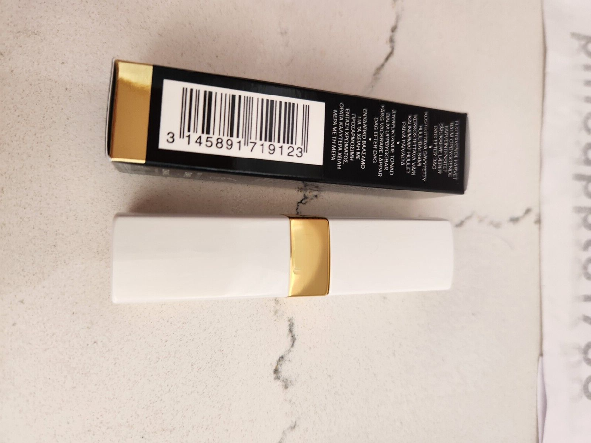 NIB Chanel ROUGE COCO BAUME Hydrating Beautifying Tinted Lip Balm 