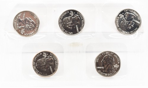 2001 United States Mint P & D Uncirculated Coin Set w State Quarters - Picture 6 of 9