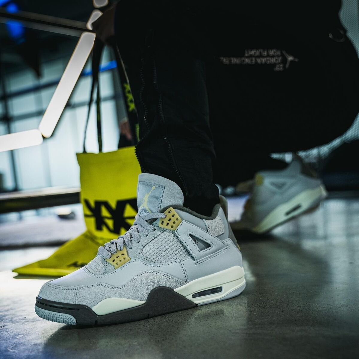 Jordan 4 Retro SE Craft Photon Dust (GS) DV2262-021 | eBay Jordan 4 Retro SE Craft Photon Dust (GS) DV2262-021 | eBay