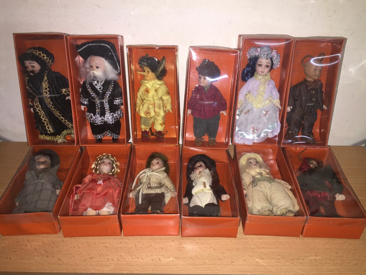 Bambola Di Porcellana Per Casa Delle Bambole Scala 1:12 &ndash; Strega Brutta Di Halloween CD36