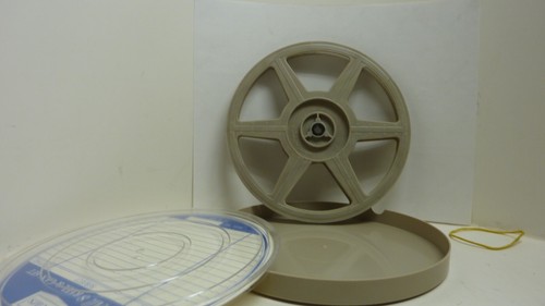 Bell & Howell Autoload Dual 8mm Reg & Super 8 Movie Projector, Model 456A - Picture 9 of 9