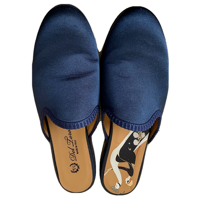 DEL TORO x Vogue 125 Navy Satin George Plank Round Toe  display picture 3
