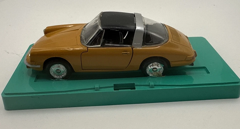 Vintage MARKLIN - 1800 PORCHE 911 T ALEMANIA ESCALA 1/43 SB-W 134 Foto 2 de 4