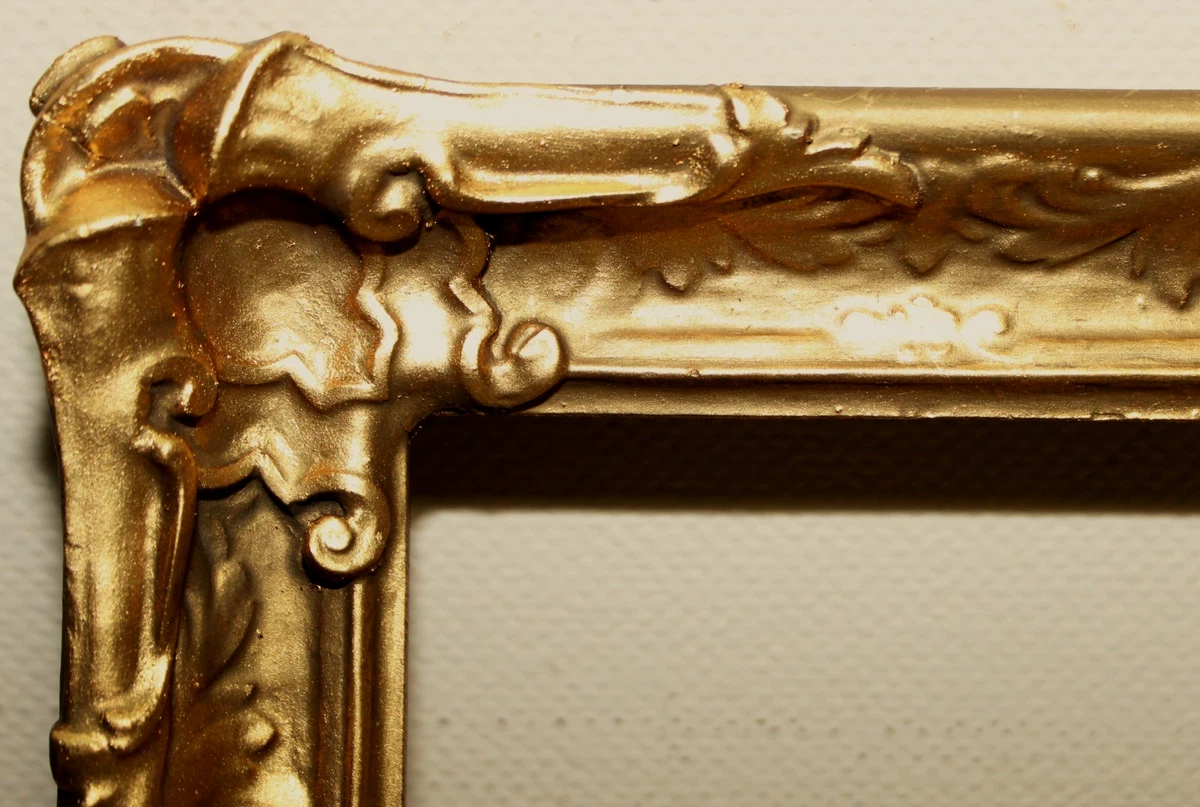 Gold Antique Collectible 1920-1949 Time Period Manufactured Frames