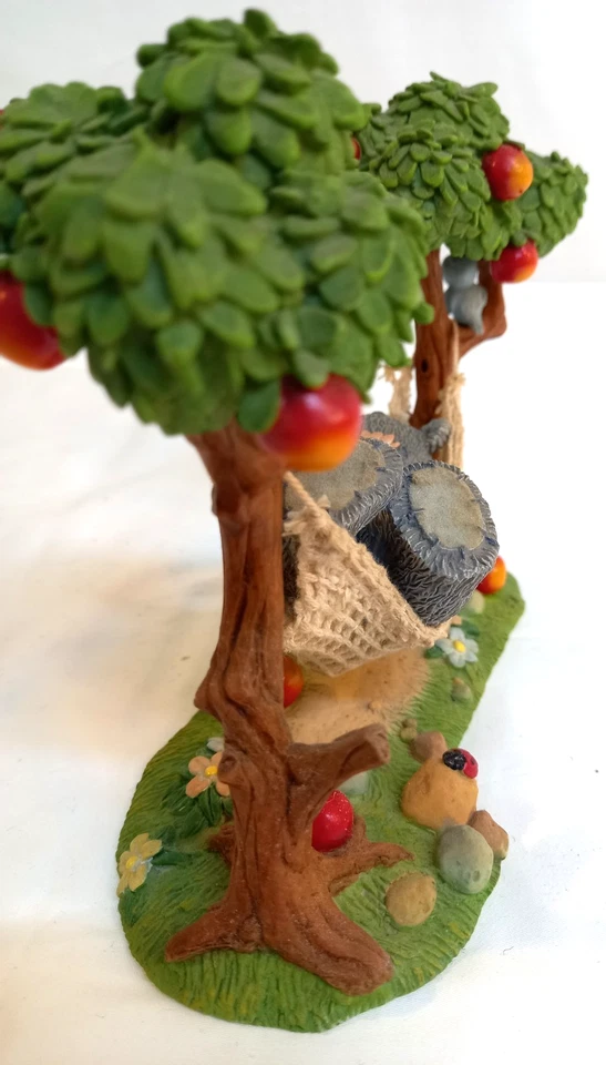 Me To You Large Ornament Figurines Bundle X 2 Apple of My Eye & Lazy Dayz VGC - Image 4 of 4