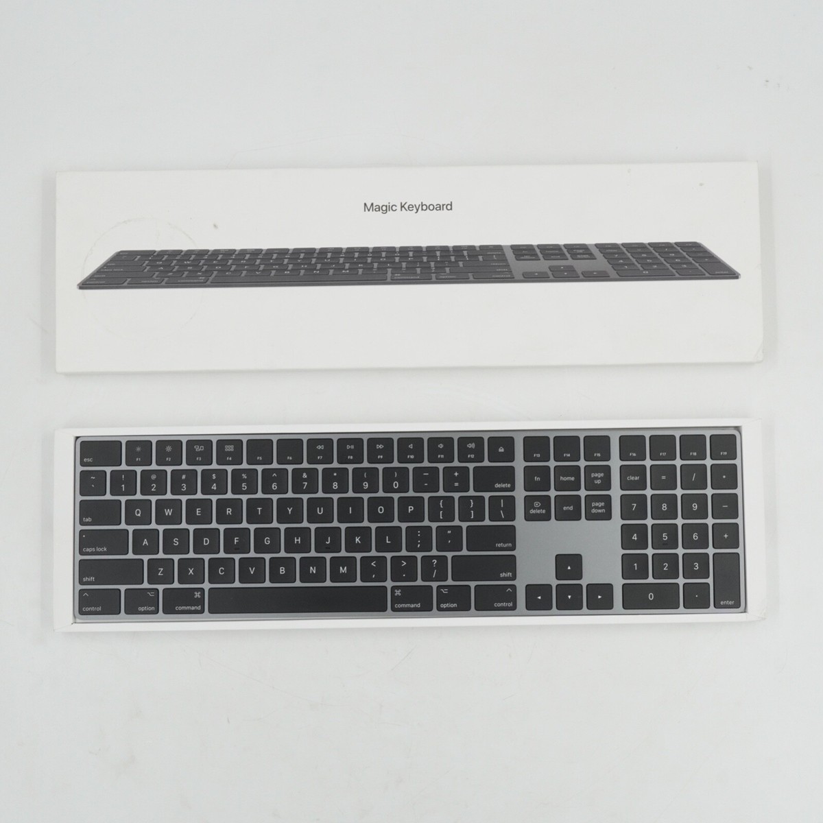 Apple MRMH2LL/A Magic Keyboard With Numeric Keypad Space Gray A1843