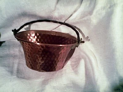 pot cuivre - poignée fer forgé - tres bon etat - - Photo 1/4