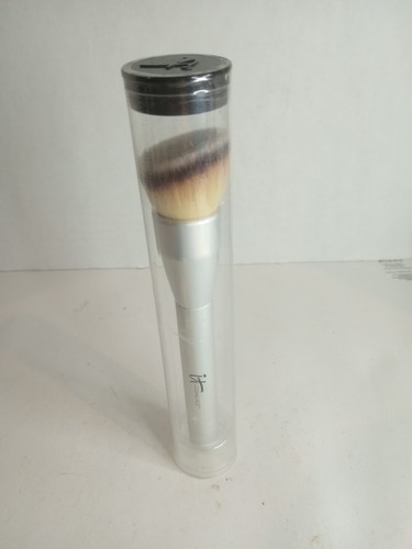 It Cosmetics Heavenly Angled Buffing Foundation Brush NEW Sealed Pkg