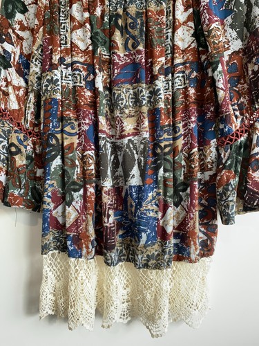Missy Q Blouse Women Plus Sz 16 Maroon Red Green Gypsy Lace Hem Off Shoulder Top - Picture 8 of 14