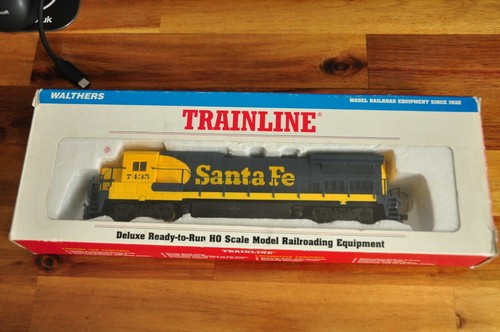 Boxed Walthers Trainline GE DASH 8 40B Santa Fe 7435 Diesellok HO Scale | Zustand: Used