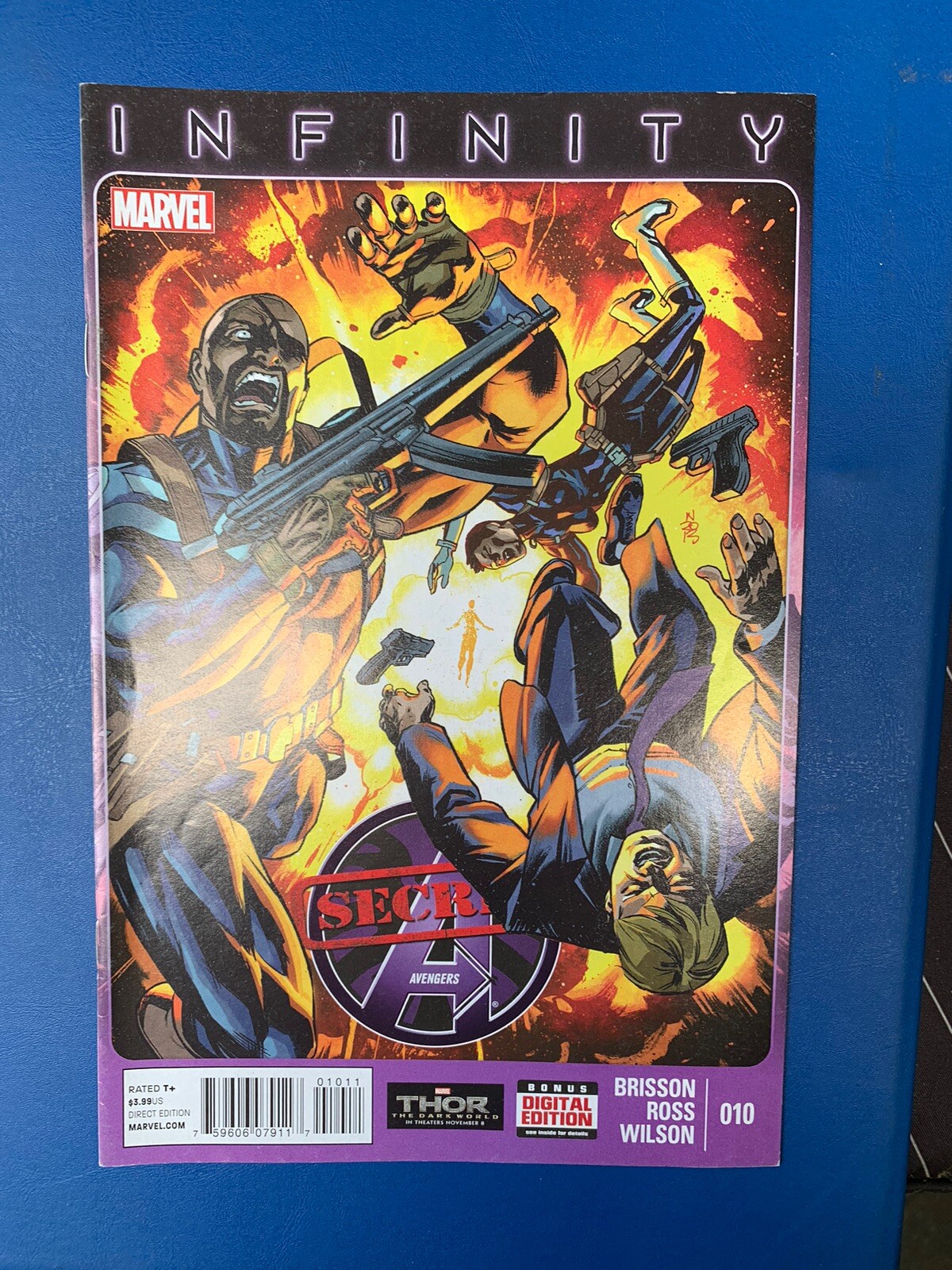 MARVEL. SECRET AVENGERS. 2013 ISSUE -:- IN VERY NICE CONDITION.