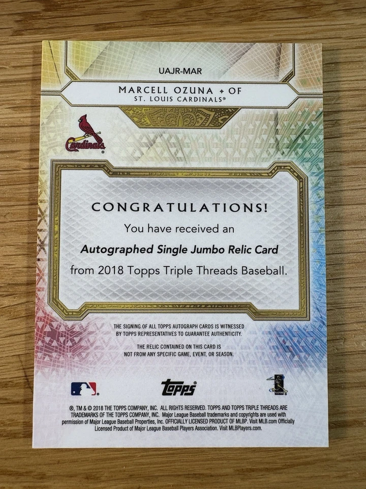 2018 Topps Triple Threads Jumbo Relic Auto 38/50 Green Marcell Ozuna Cardinals Foto 2 de 2