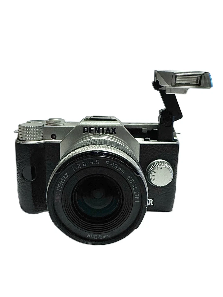 Pentax Q10 SR silber inkl. Pentax 02 Objektiv und mehr - Bild 2 von 4