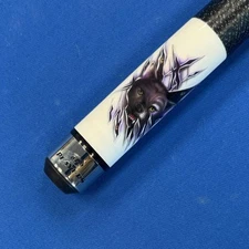 New Players DCWWP White With Howling Wolf Graphic Pool Cue 10% Off