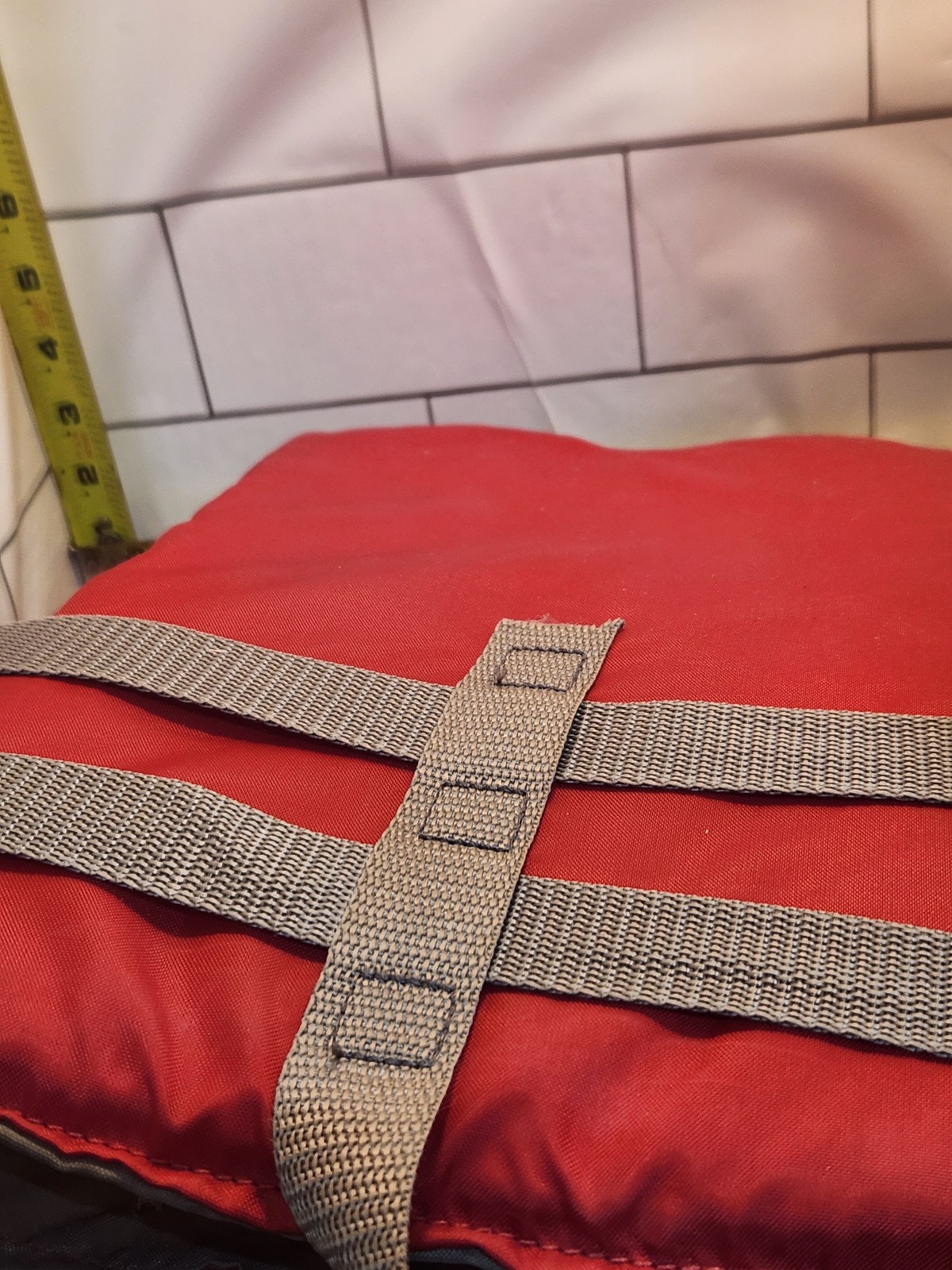 Kids Classic Life Vest, USCG Approved Type III Life Jacket for Kids 30-50 lbs