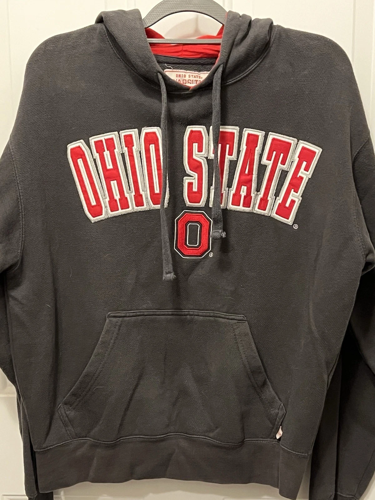 VETEMENTS Ohio State Buckeyes Varsity Abbigliamento Autentico Grigio Felpa con Cappuccio Uomo M