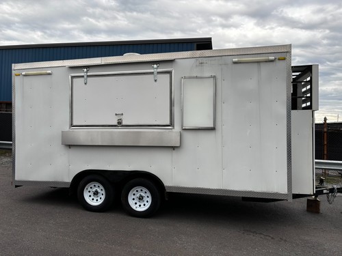 2022 Food Truck Trailer  &  Kitchen  20 x 8 ft