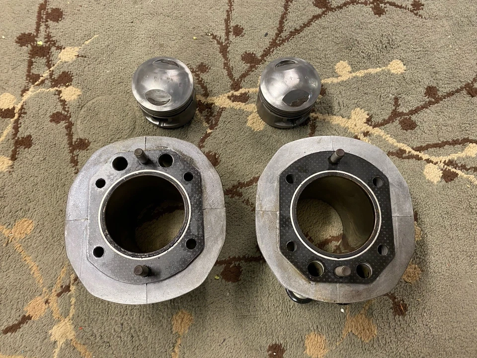 Цилиндры и поршни BMW 1981 R65. Nikasil с подкладкой, 10 500 миль - Изображение 3 из 4