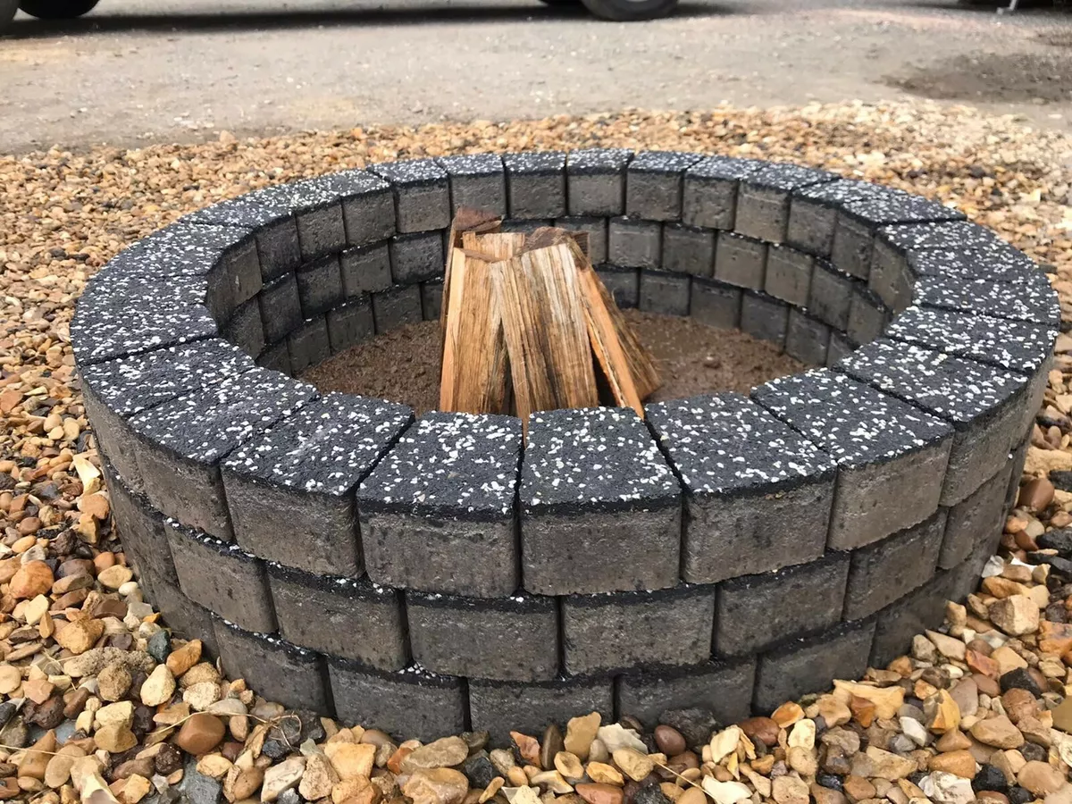 Round Fire pit granite slab fireplace concrete bricks garden decor stones garden
