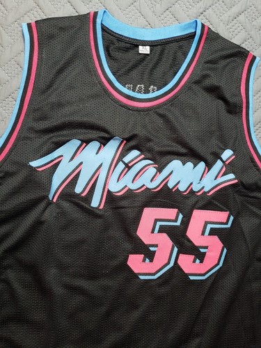 Camiseta deportiva de baloncesto firmada por Duncan Robinson de Miami Heat Beckett Michigan Wolverines - Imagen 15 de 19