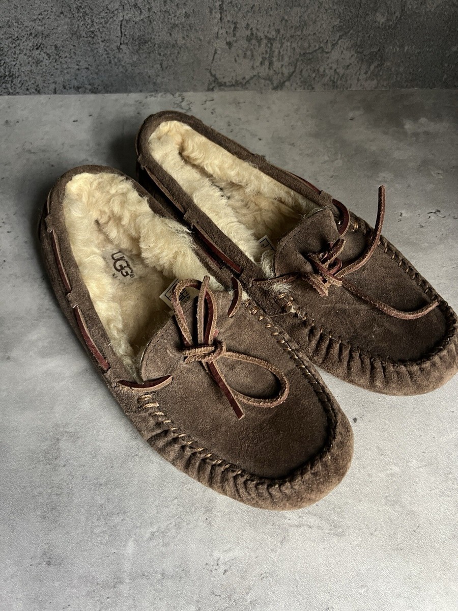UGG Dakota Indoor Outdoor Moccasin Slippers Womens Size EUR 37