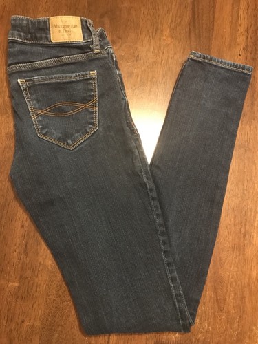 A\u0026F SUPER SKINNY* DENIM JEANS *SIZE 