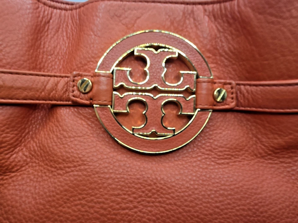 Bolso de mano/cartera de cuero coral Tory Burch doble correa para el hombro cierre magnético Foto 4 de 4