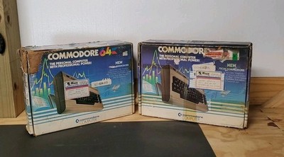 Lot Of 2 Commodore 64  In Boxes With Power Supplies.  Both Power On. 