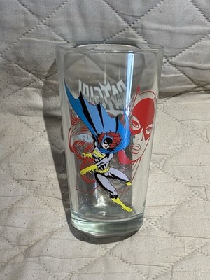 NEW RARE  BATGIRL Glass Toon Tumbler DC Comics 2013 FREE SHIPPING
