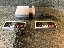 Nintendo Clone Entertainment System 600+ Games Model HST-838 w Controllers