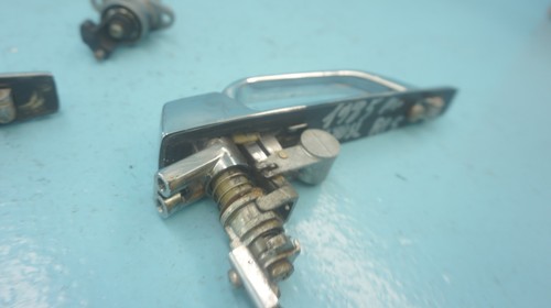 1985 MERCEDES--BENZ 280SL R107 , IGNITION KEY TRUNK DOORS HANDLE SET - Picture 24 of 24