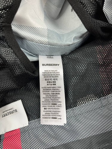 Burberry Check Swim Shorts size S Men’s - Picture 12 of 14