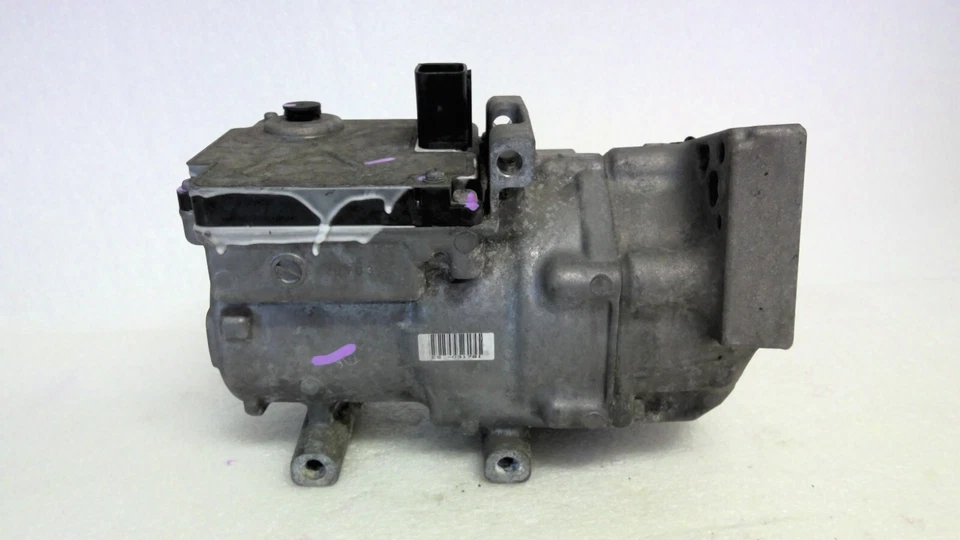 2010 - 2012 LEXUS HS250h AC AIR CONDITIONING COMPRESSOR 042000-0330 OEM - Image 4 of 4