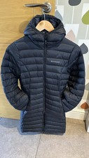 Ladies Macpac Size 6 Coat