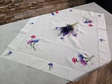 Tafelaufsatz handbestickt auf reinem Leinen Bellora 100x100 cm