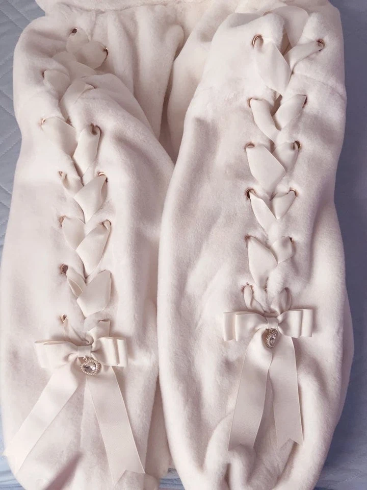 LIZ LISA Ribbon Bunny Ear Faux Fur Blouson White US S Y2K Cute Girly Authentic - Image 4 of 4